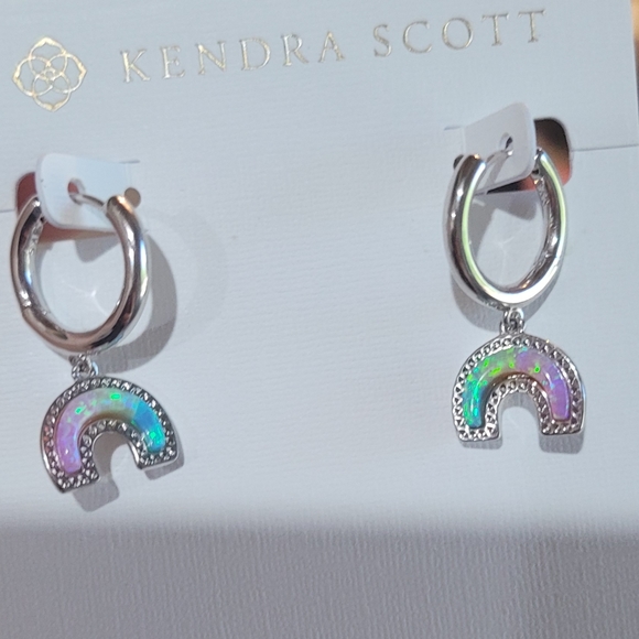 NWT Kendra Scott Rainbow Kyocera Opal Huggie Earrings in Silver Pastel - Picture 3 of 10